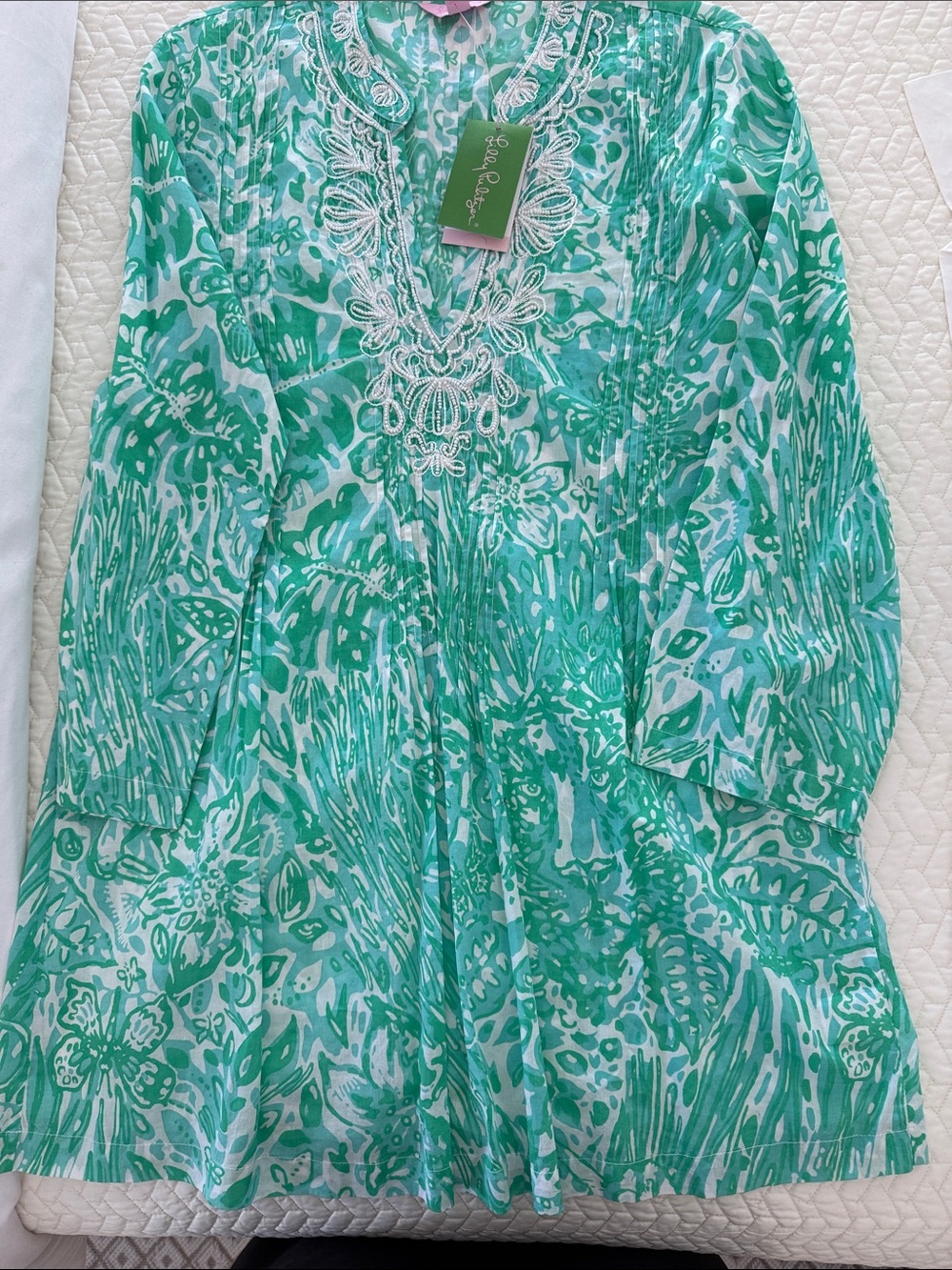 Lilly Pulitzer Green and White Printed Tunic Top